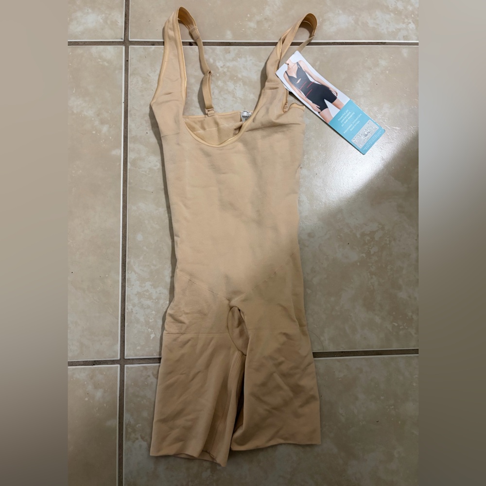 NWT ASSET Shapewear Bodysuit